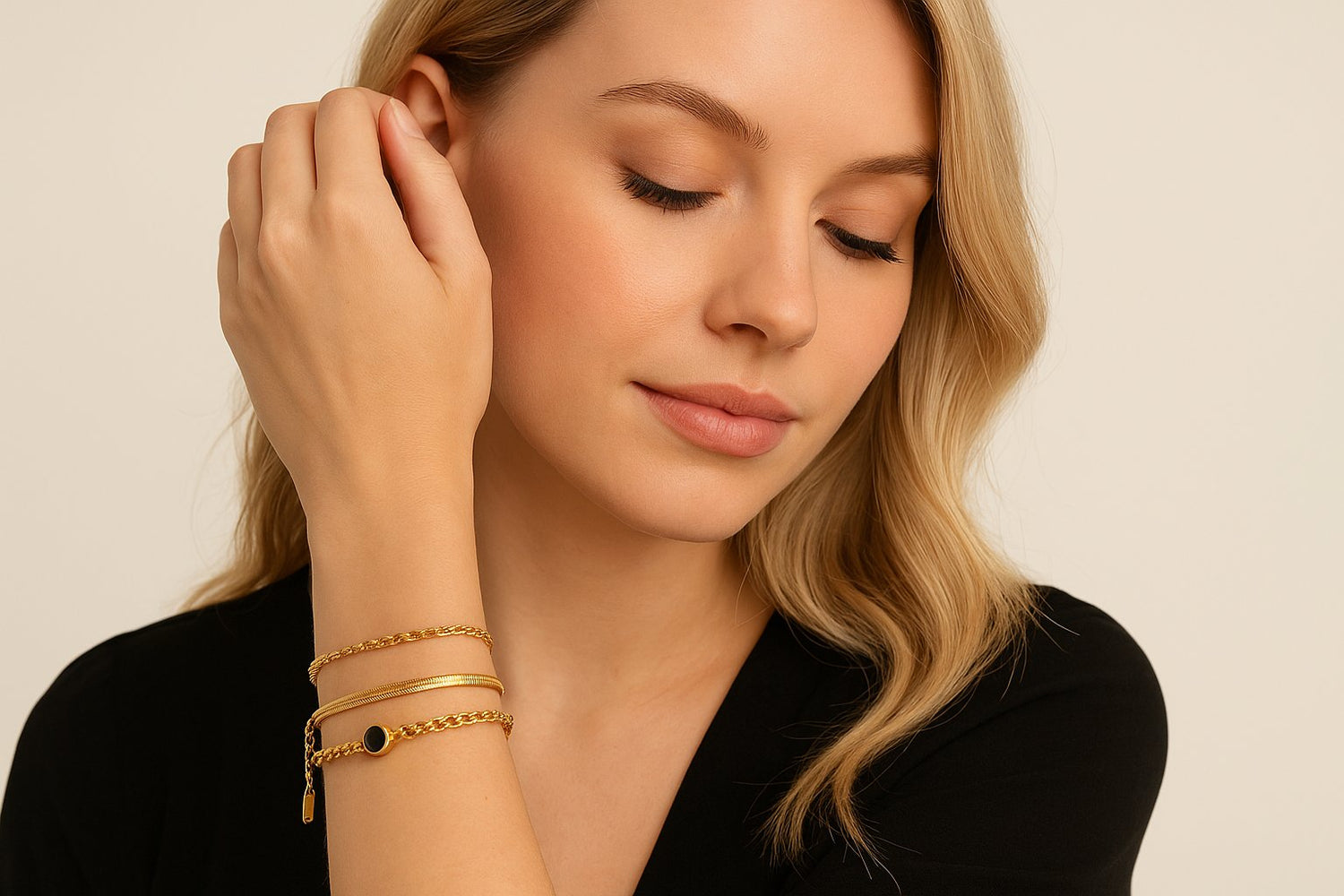 Fashion Bracelets, Bangles - Hollywood Sensation® -
