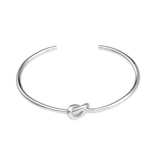 Dainty Love Knot Bracelet Silver