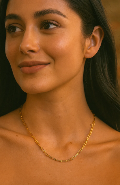 Ava Paperclip Link Necklace – Effortless Modern Glamour