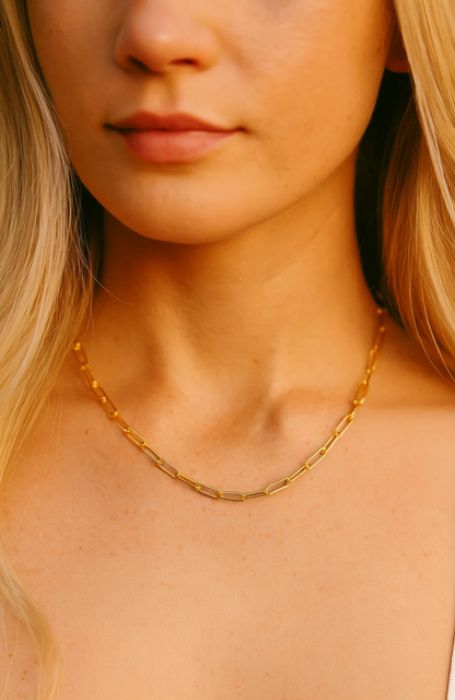 Ava Paperclip Link Necklace – Effortless Modern Glamour