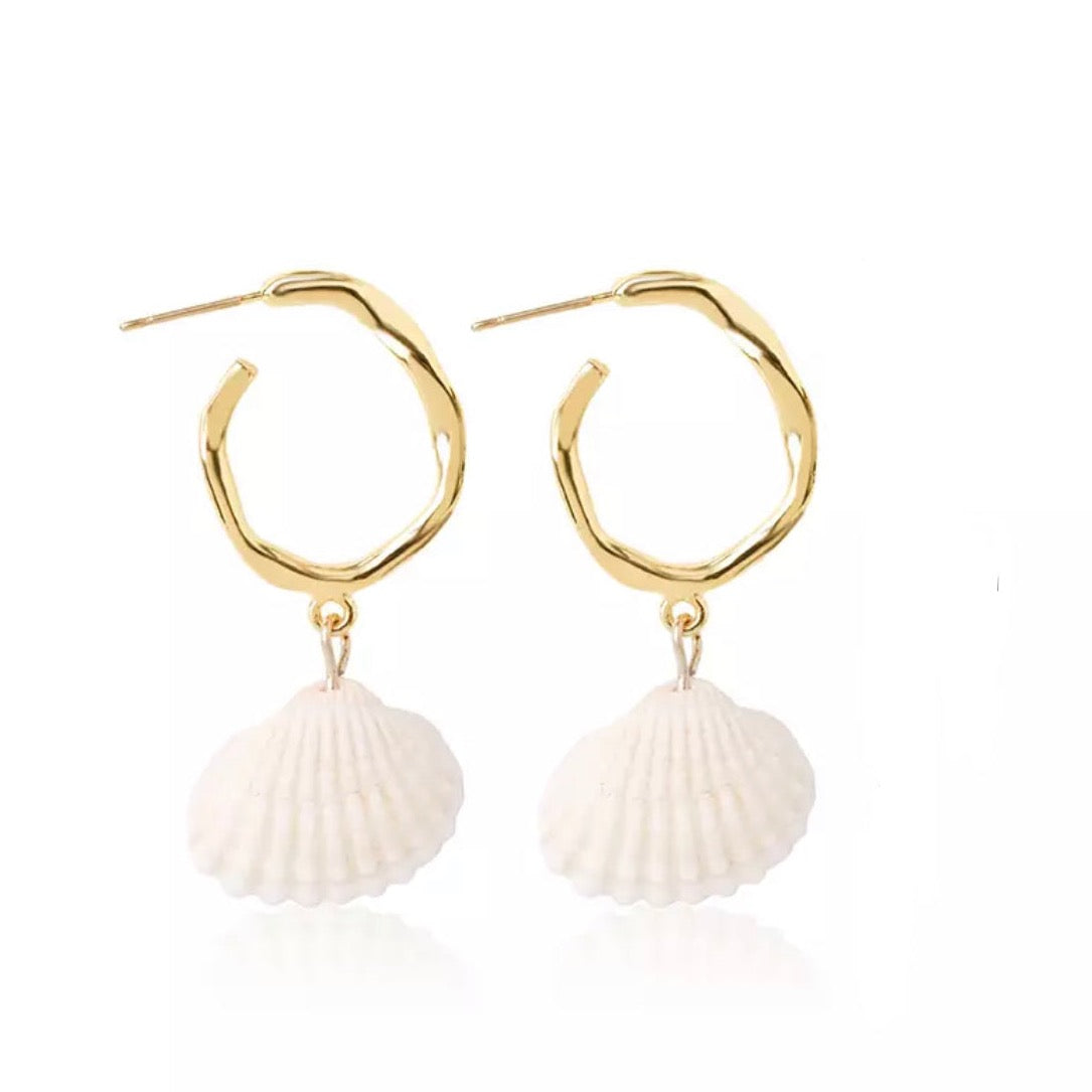Seashell Dangle Earrings Gold Plated-Hollywood Sensation®