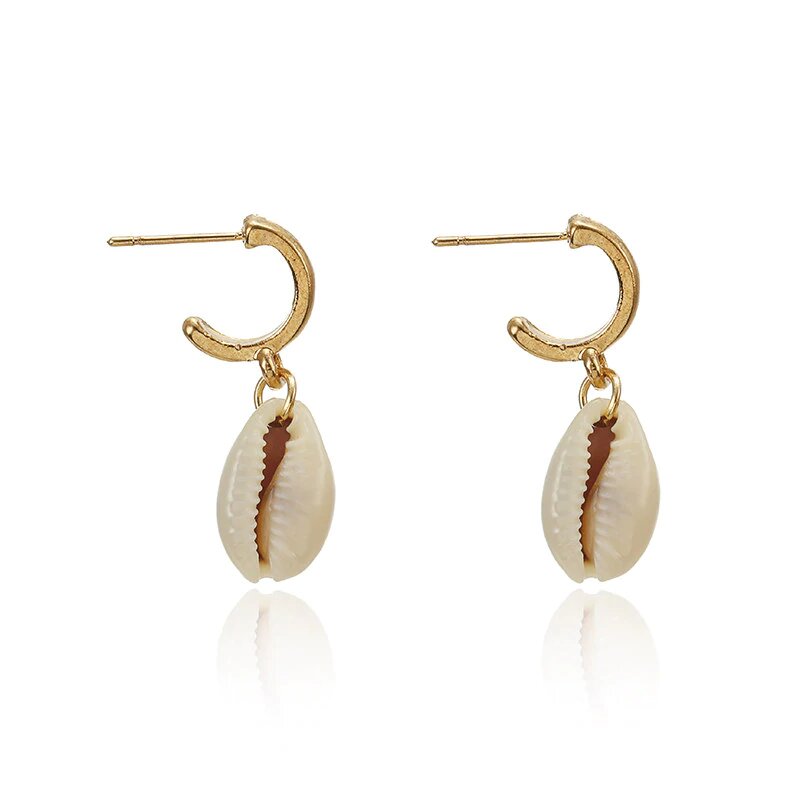Seashell Earrings Gold Hoop and Puka Shell – Hollywood Sensation®