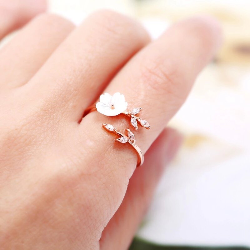 Cherry Blossom Ring in Rose Gold and Adjustable - Hollywood Sensation®