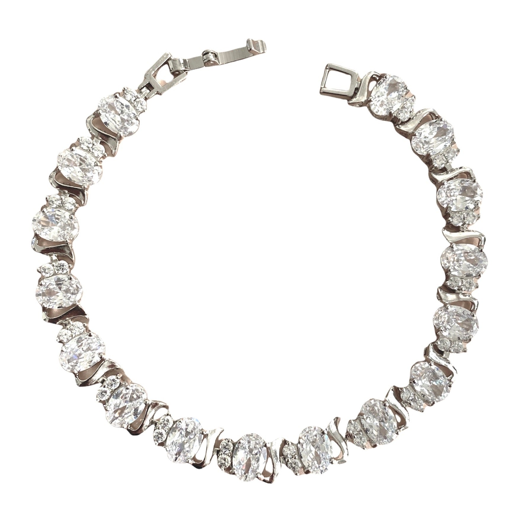Cubic Zirconia Tennis Bracelets for Women with White Diamond Cubic Zirconia Oval and Round Cut - Hollywood Sensation®