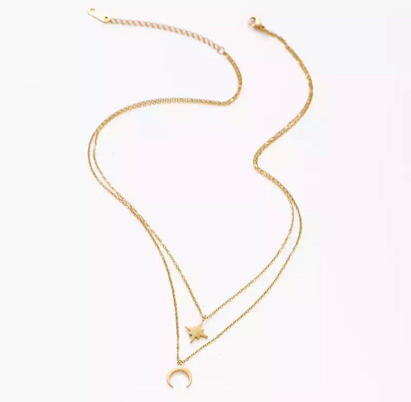 Moon and Star Layered Necklace - Hollywood Sensation®